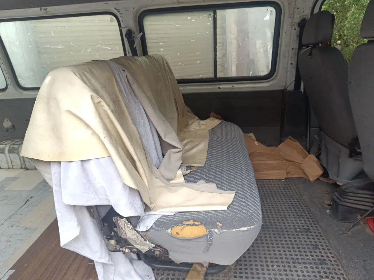 Ford Classic Transit 2013 2.8T Refurbished Diesel Ice-White Logistics Vehicle Long Wheelbase Mid-Roof Model JX493ZLQ4 — миниатюра 18
