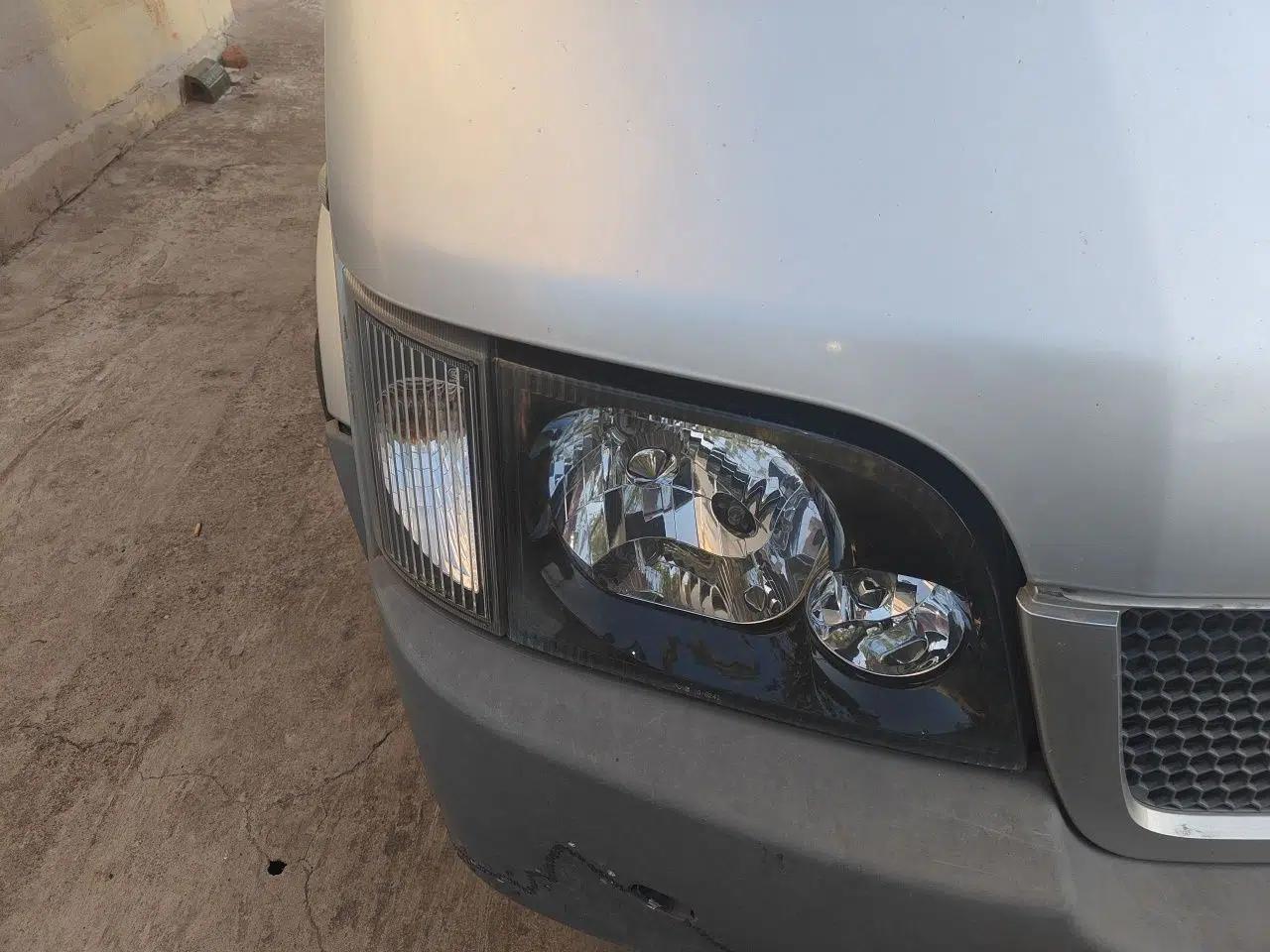 Ford Classic Transit 2013 2.8T Diesel Logistics Model with Short Wheelbase and Mid-Roof JX493ZLQ4 — миниатюра 7