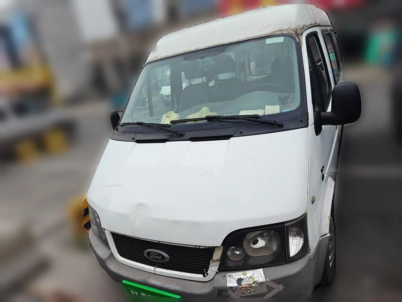 Ford Classic Transit 2013 2.8T Diesel Van Short Wheelbase Mid-Roof Model JX493ZLQ3A — миниатюра 2