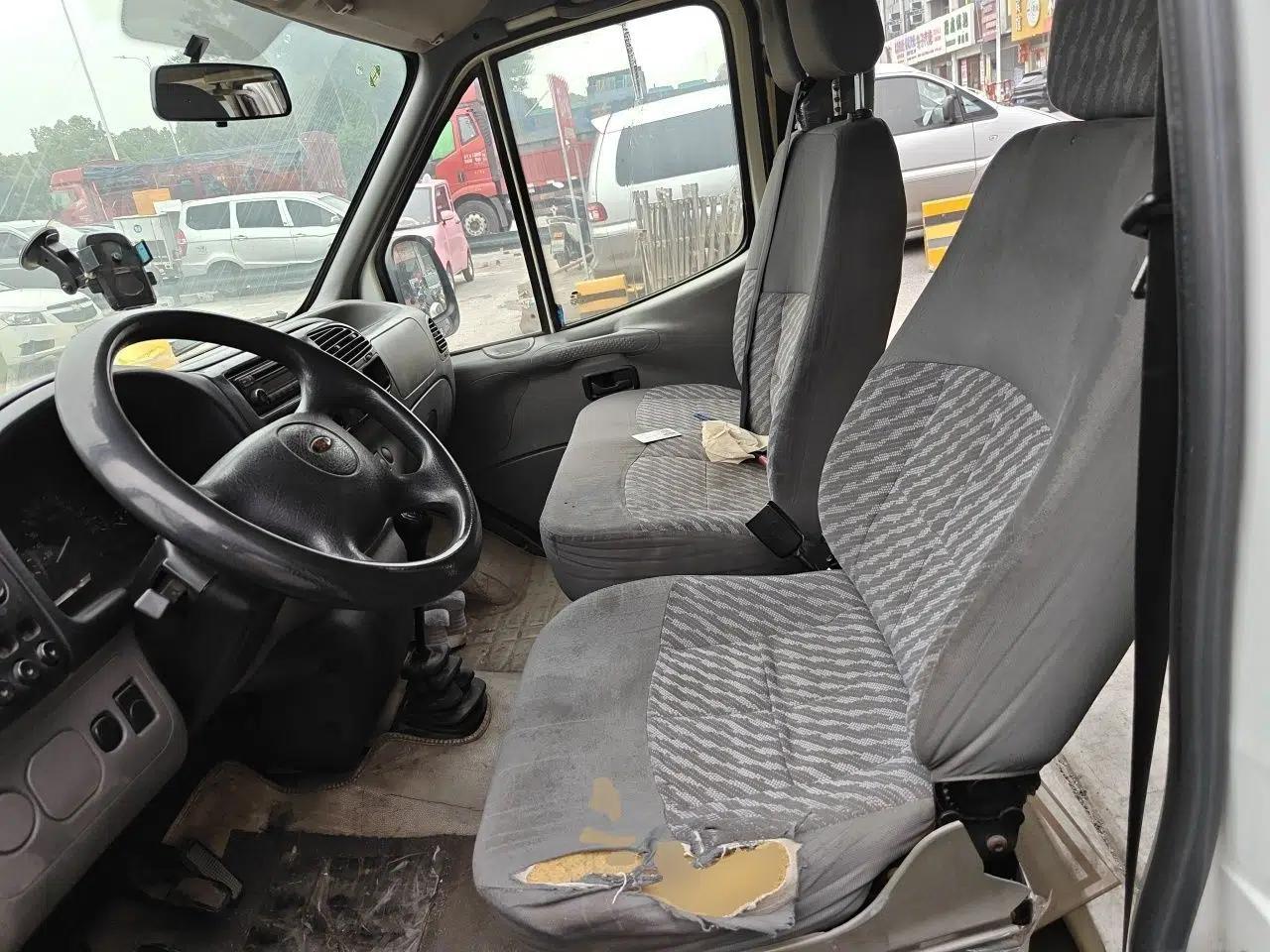 Ford Classic Transit 2013 2.8T Diesel Van Short Wheelbase Mid-Roof Model JX493ZLQ3A — миниатюра 16