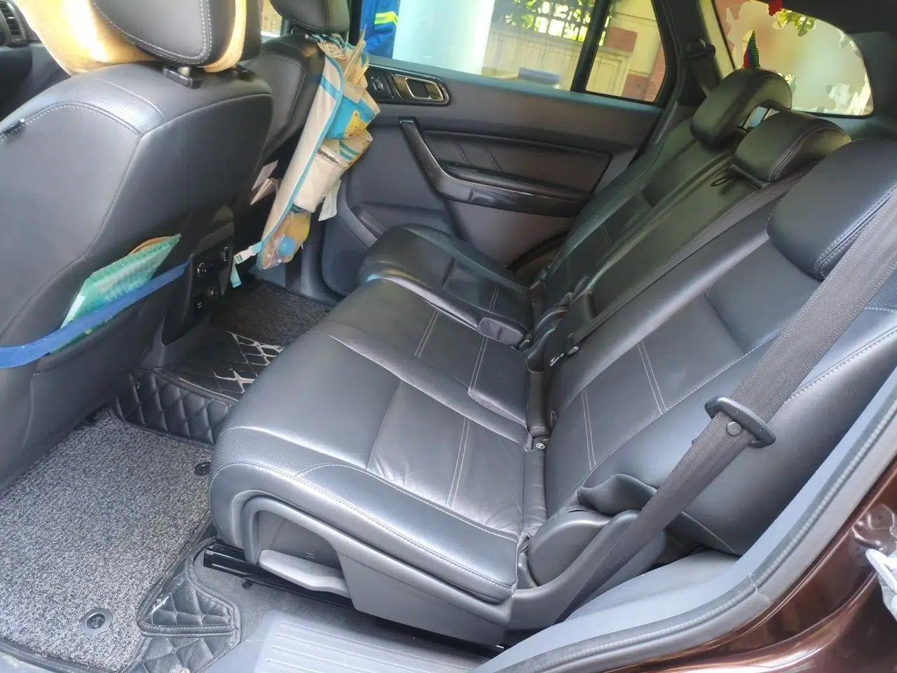 Ford Everest 2016 2.0T Gasoline Automatic 4x4 Flagship Edition — миниатюра 18