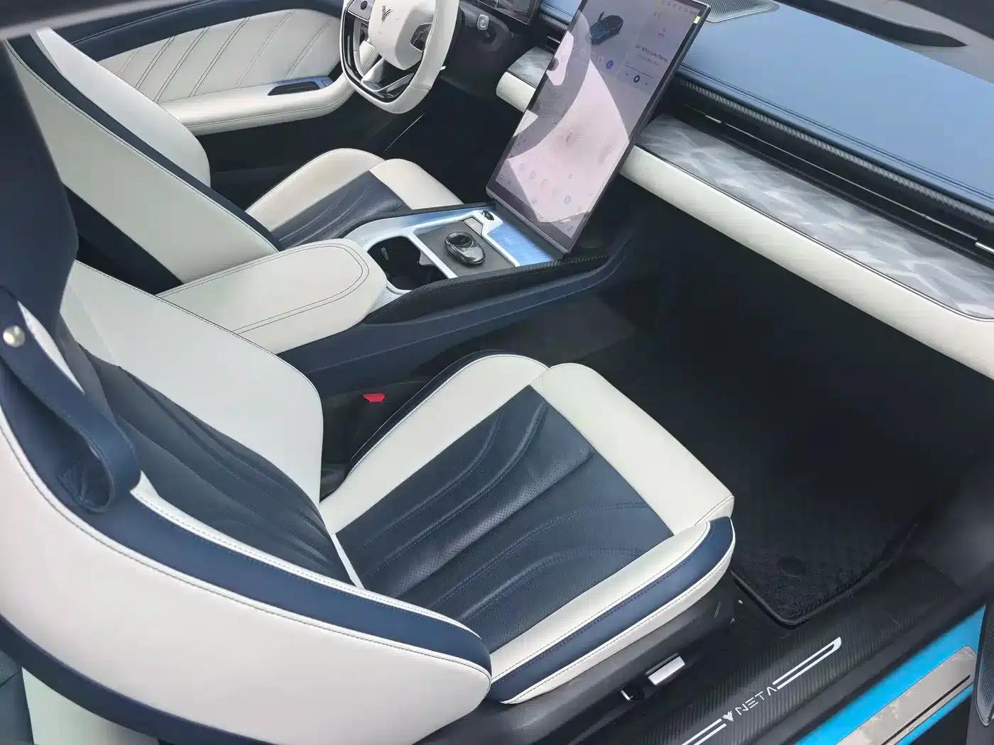 Nezha GT 2023 580 AWD Sport Edition — миниатюра 6