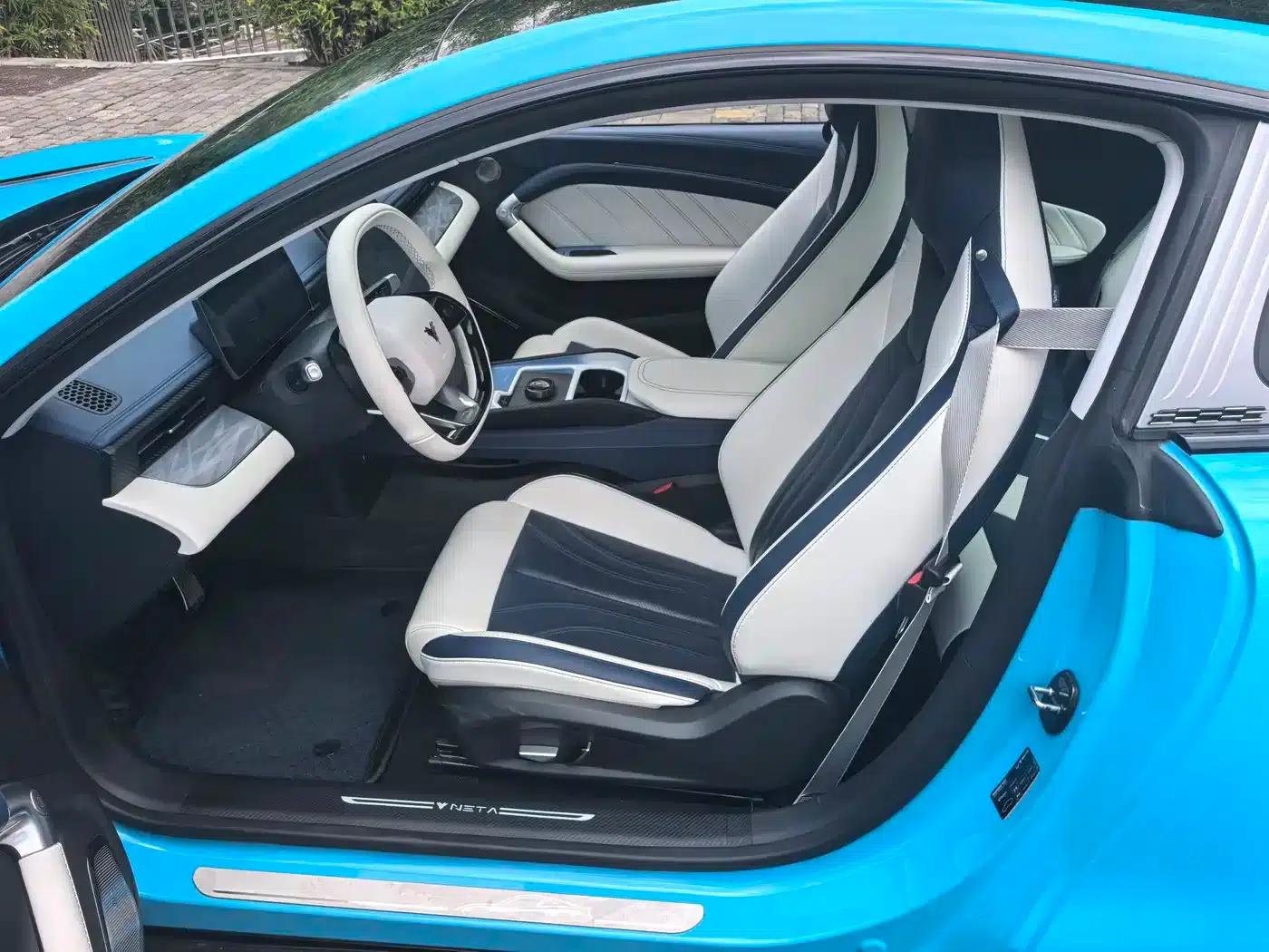 Nezha GT 2023 580 AWD Sport Edition — миниатюра 8