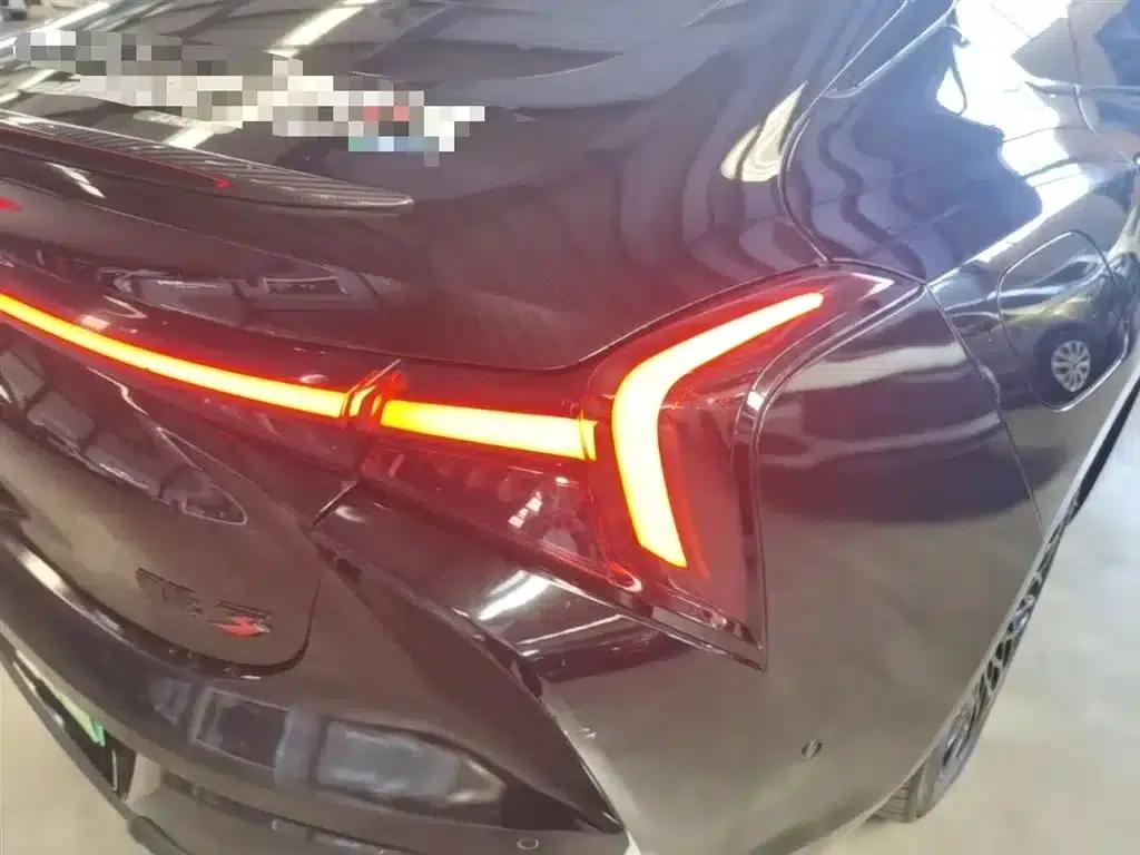 Nezha S 2022 Pure Electric 650km AWD Luxury Edition — миниатюра 8