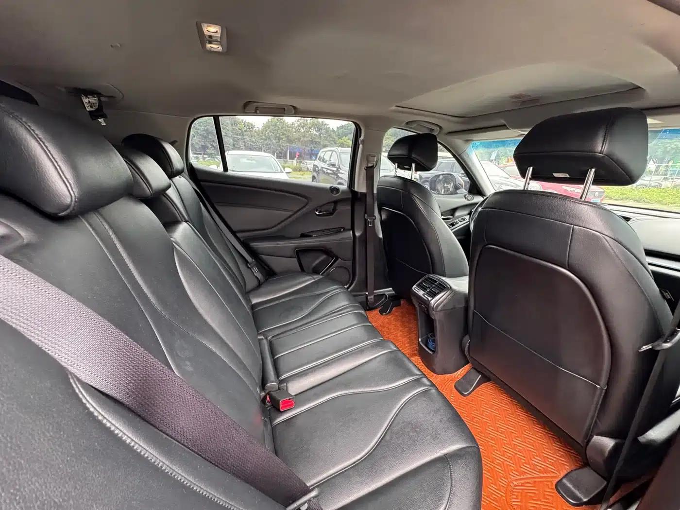 Acura CDX 2016 1.5T 2WD Enjoy Edition — миниатюра 12
