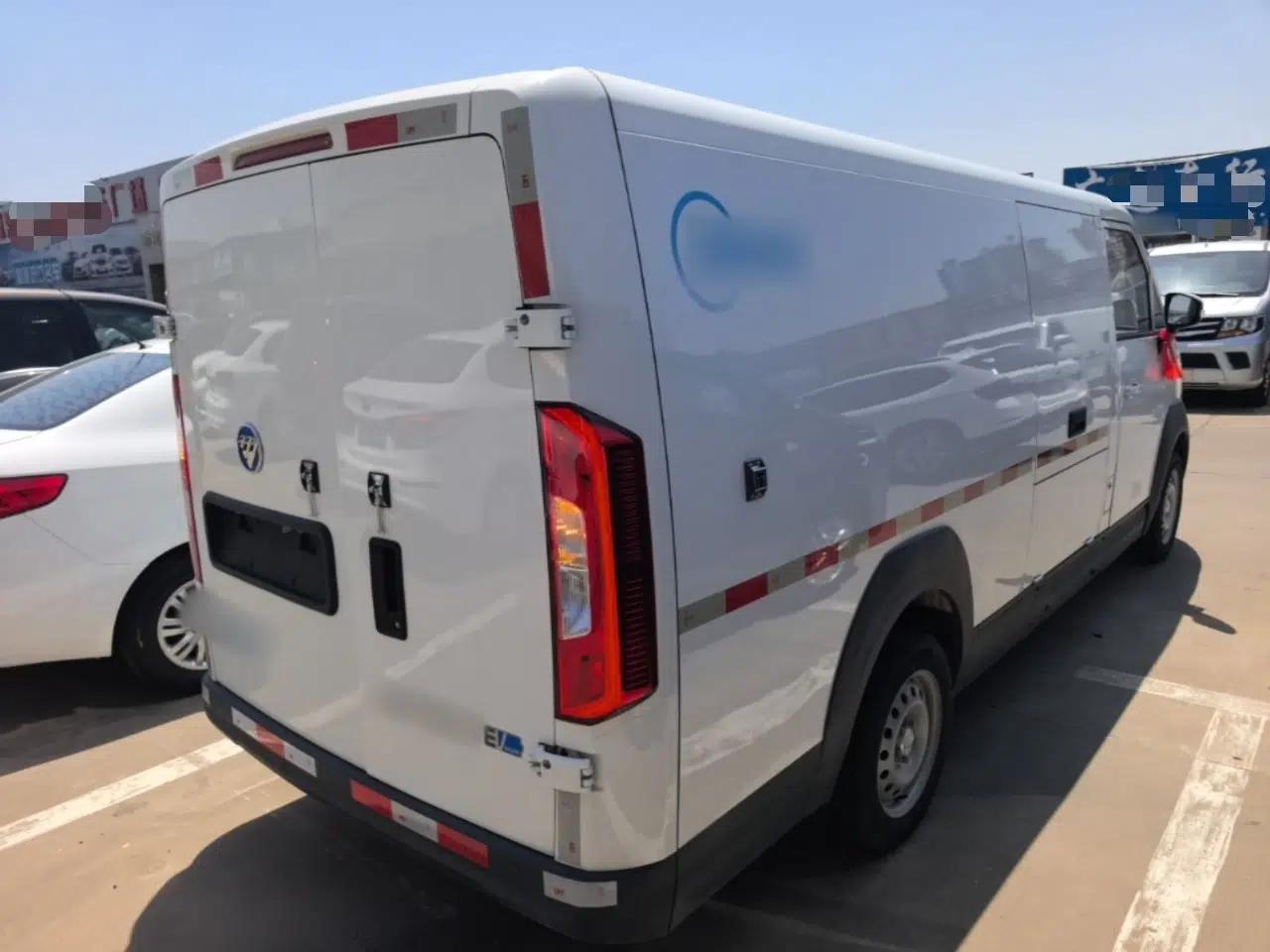Foton Intelligent Blue Elf E7 2024 Facelifted All-Electric Van Flat Roof 2 Seats CATL 38.64 kWh — миниатюра 4