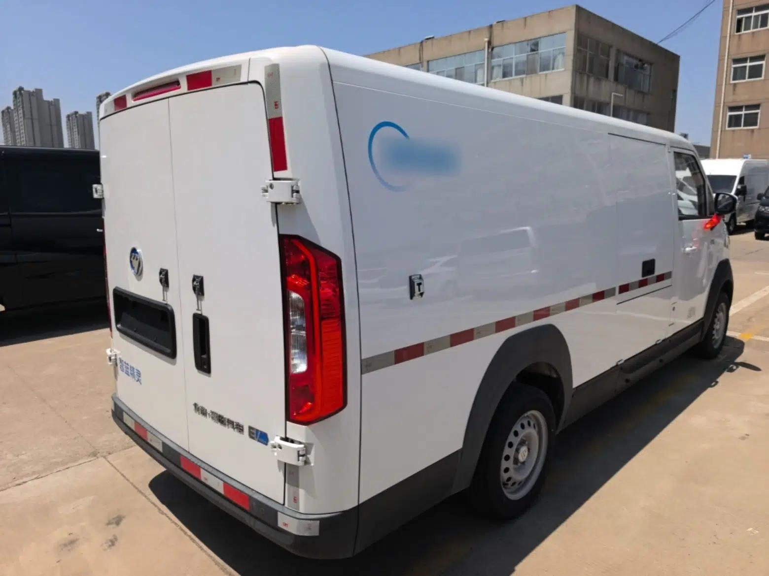 Foton Intelligent Blue Elf E7 2024 Facelifted All-Electric Van Flat Roof 2 Seats CATL 38.64 kWh — миниатюра 4