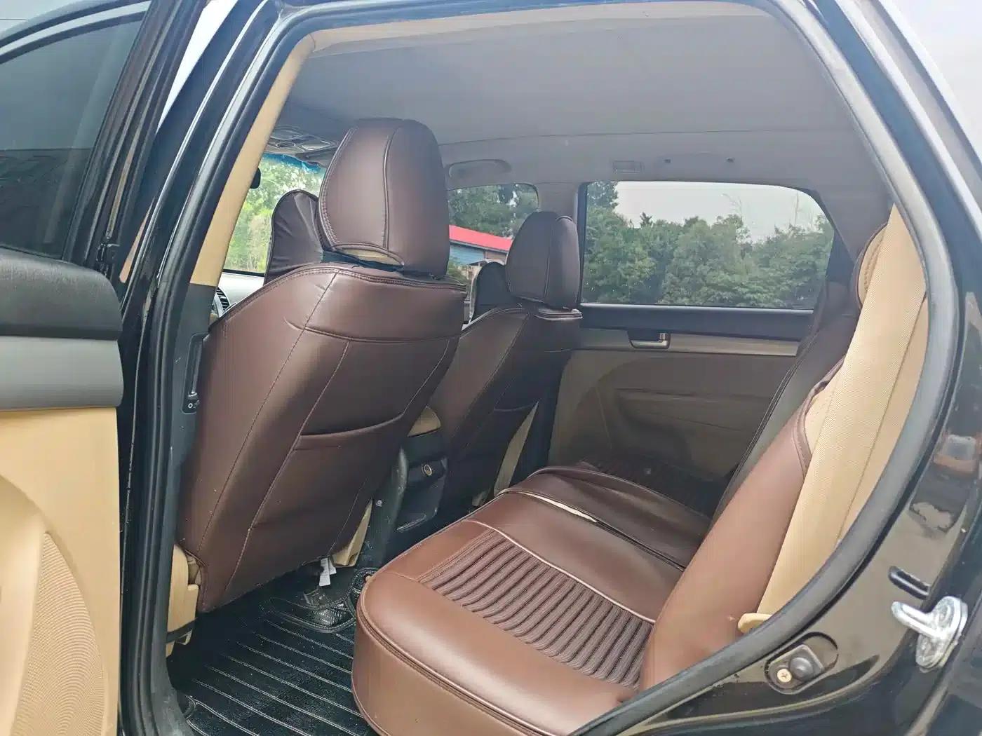 2013 Sorento 2.4L 5-seater Petrol Comfort Edition — миниатюра 7
