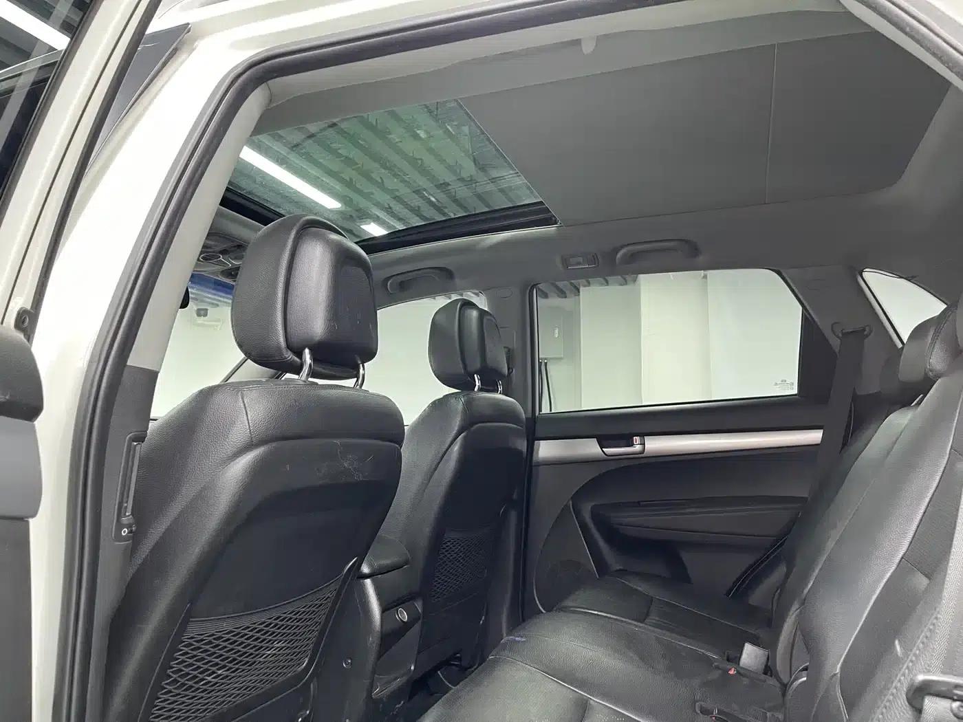 2013 Sorento 2.4L 5-seater Petrol Luxury Edition (China V Emission Standard) — миниатюра 20