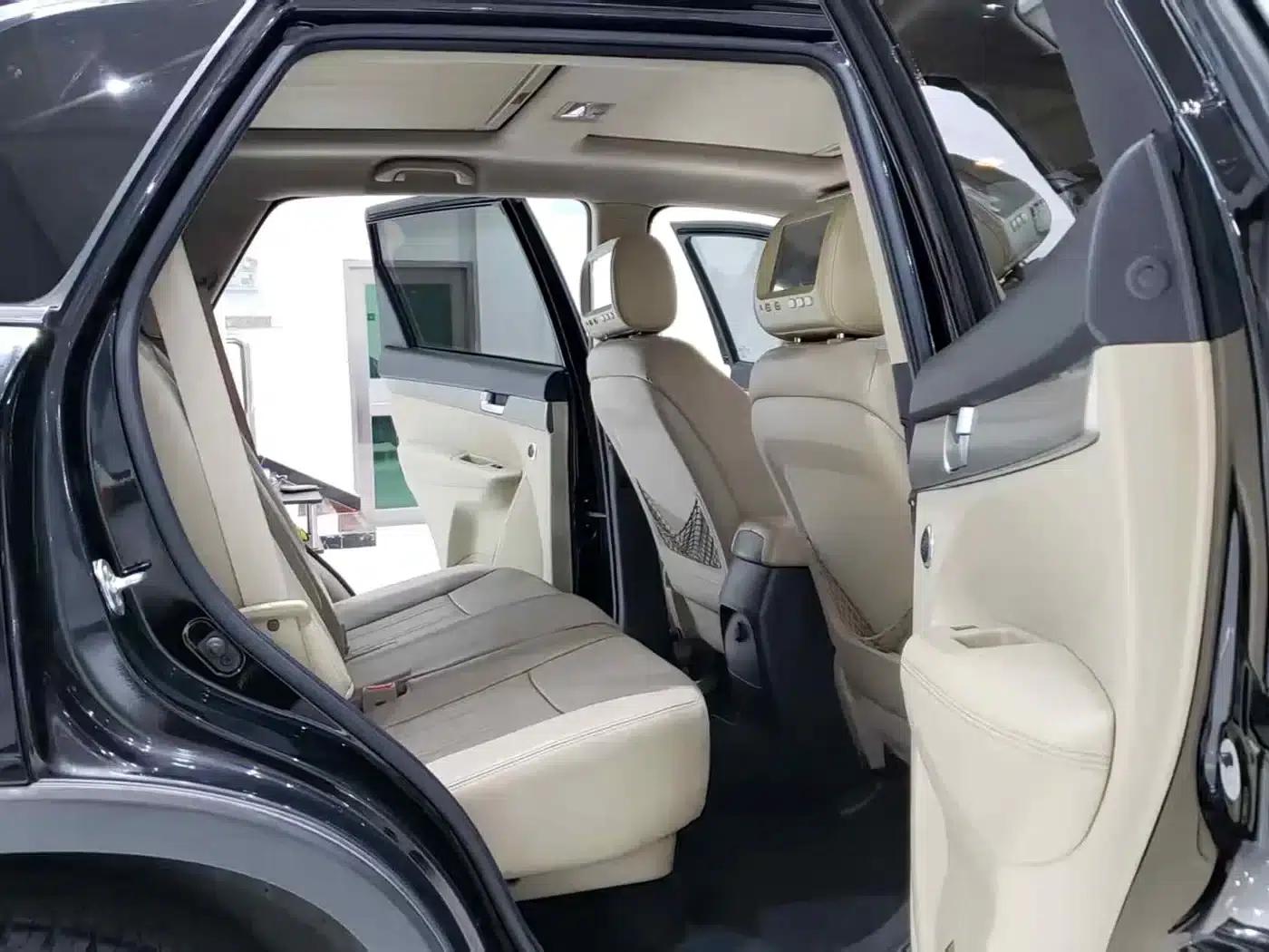 2012 Sorento 2.4L Petrol Luxury Edition — миниатюра 9