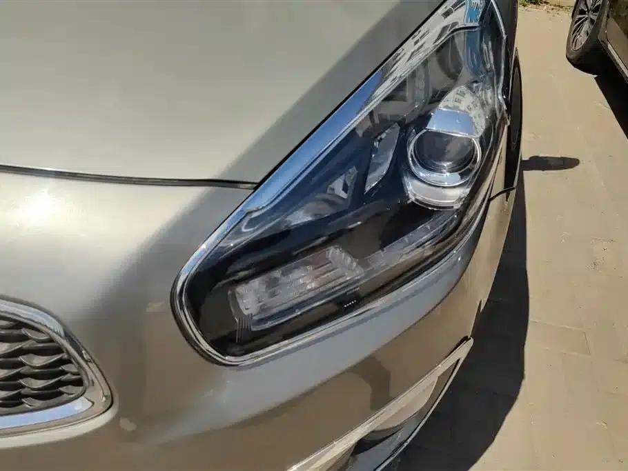 Carens 2013 2.0L 7-seater Automatic Standard Edition (National V Emission Standard) — миниатюра 5