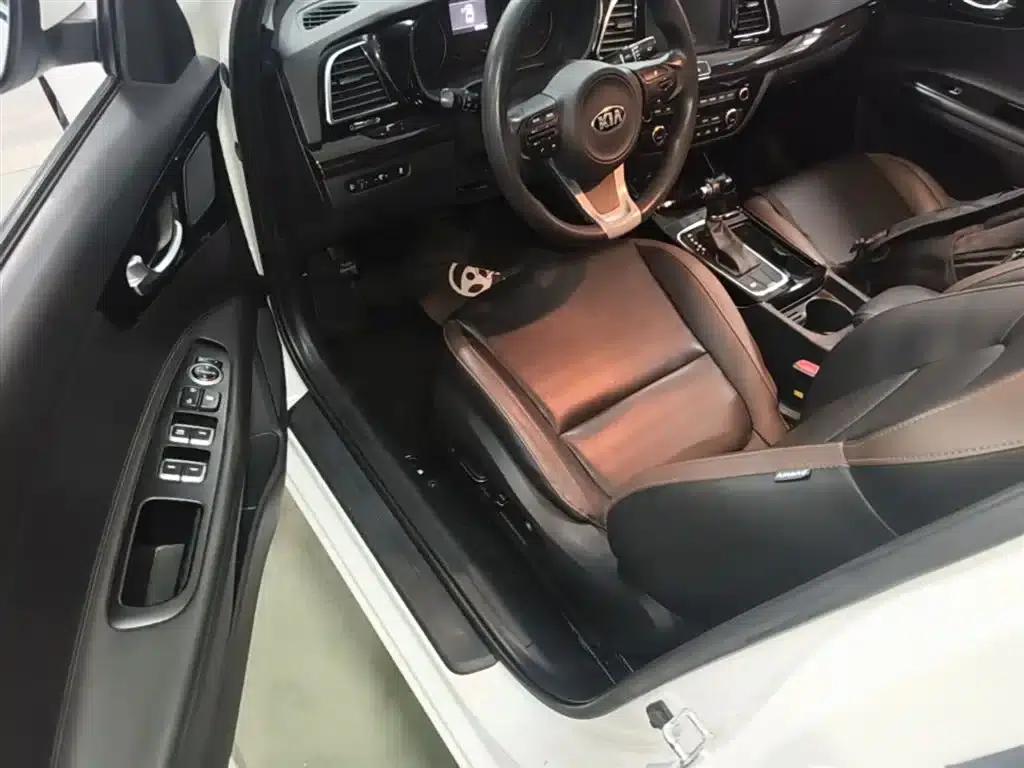 K5 2017 1.8L Automatic GLS — миниатюра 16
