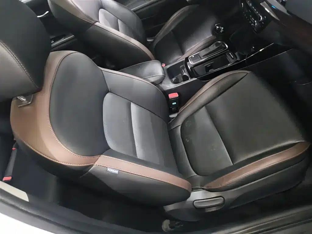 K5 2017 1.8L Automatic GLS — миниатюра 25