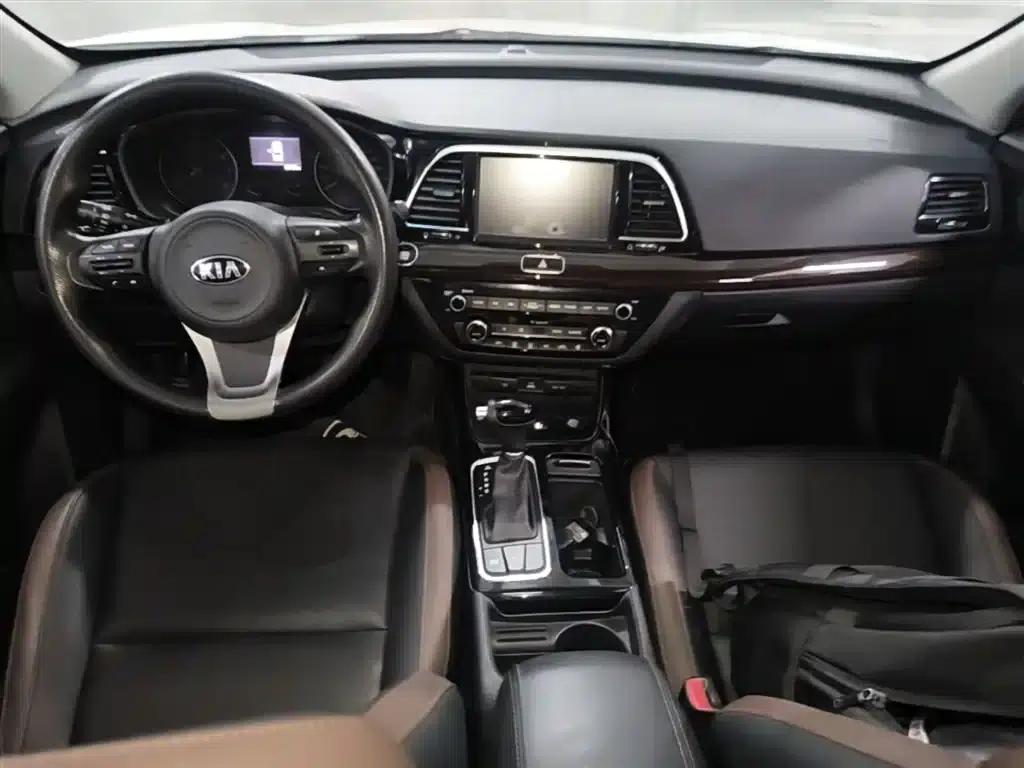 K5 2017 1.8L Automatic GLS — миниатюра 10
