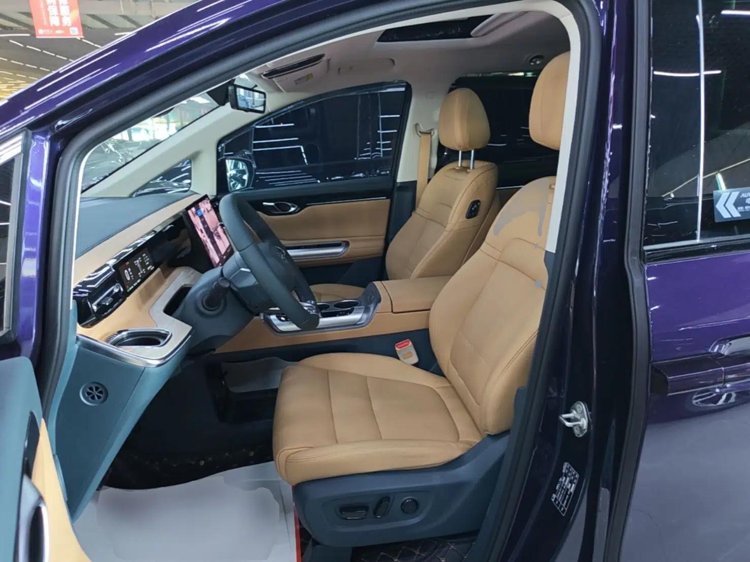 GAC Trumpchi E8 New Energy 2024 150km MAX — миниатюра 17