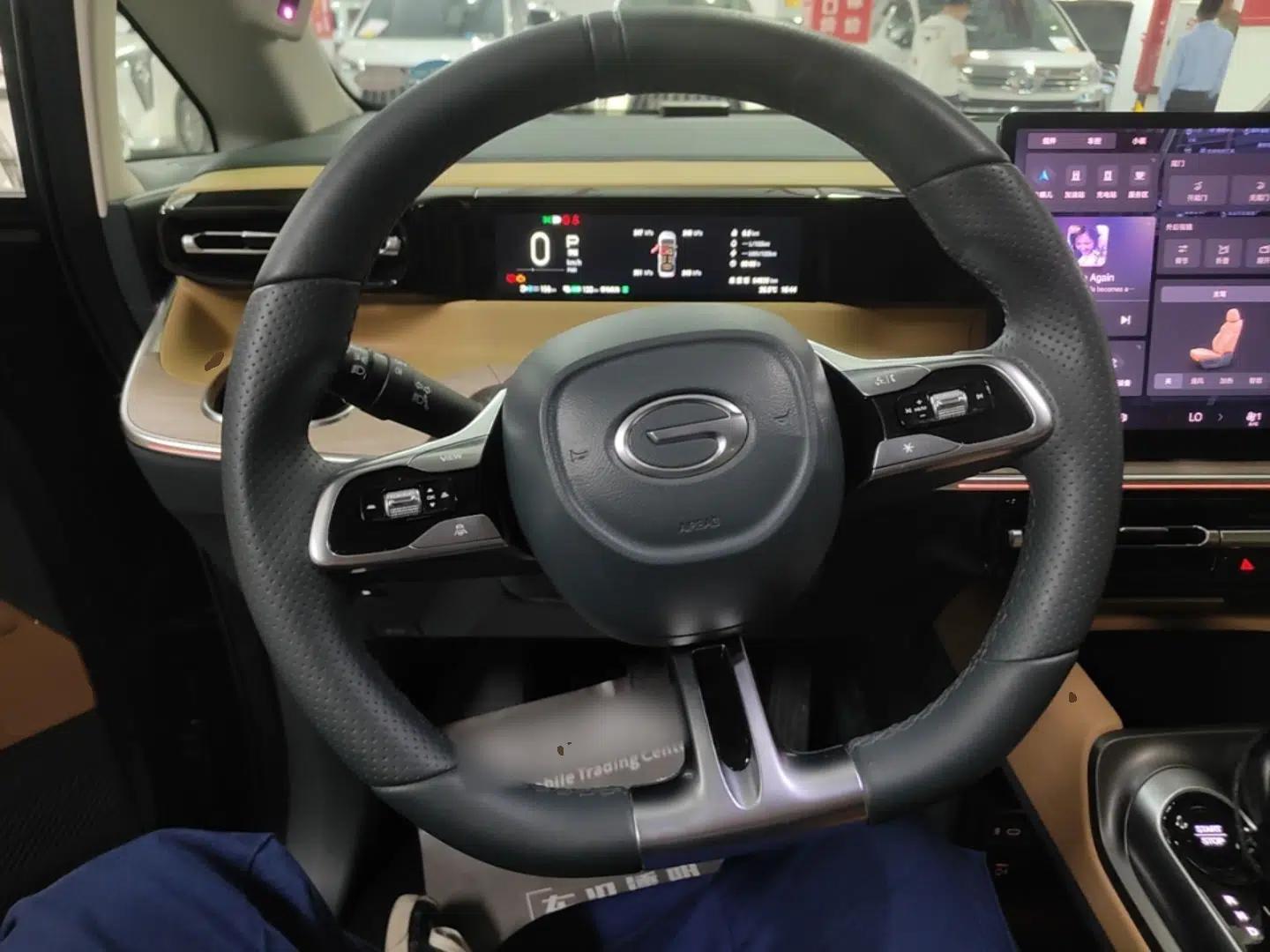 GAC Trumpchi E8 New Energy 2024 150km MAX — миниатюра 13
