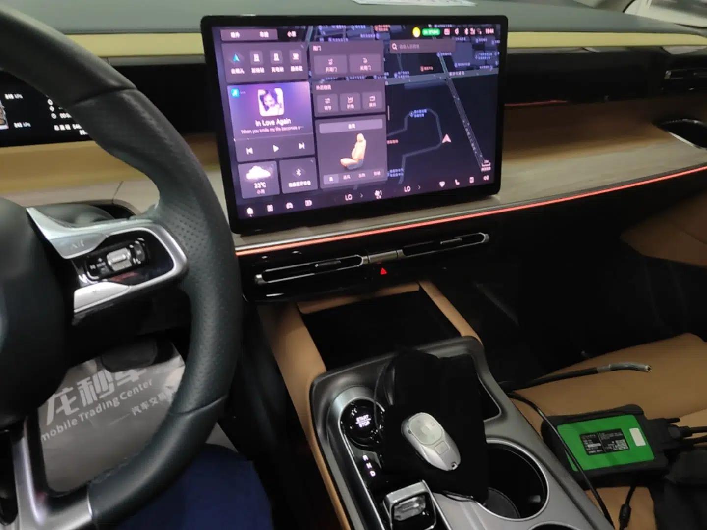 GAC Trumpchi E8 New Energy 2024 150km MAX — миниатюра 15