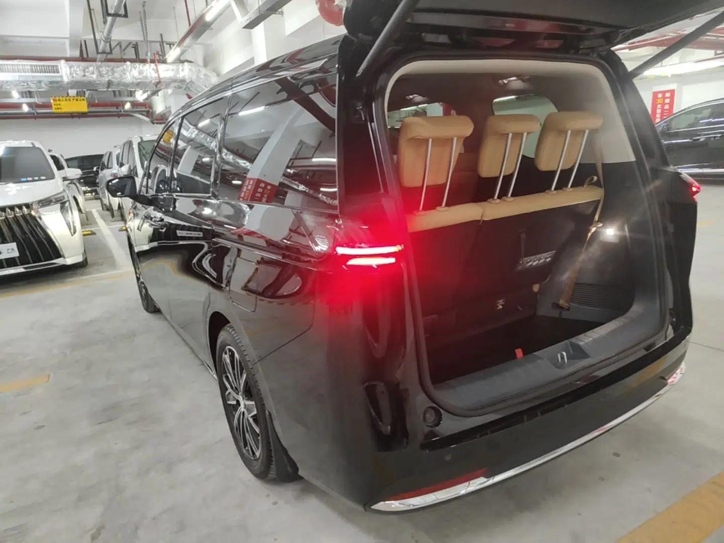 GAC Trumpchi E8 New Energy 2024 150km MAX — миниатюра 7