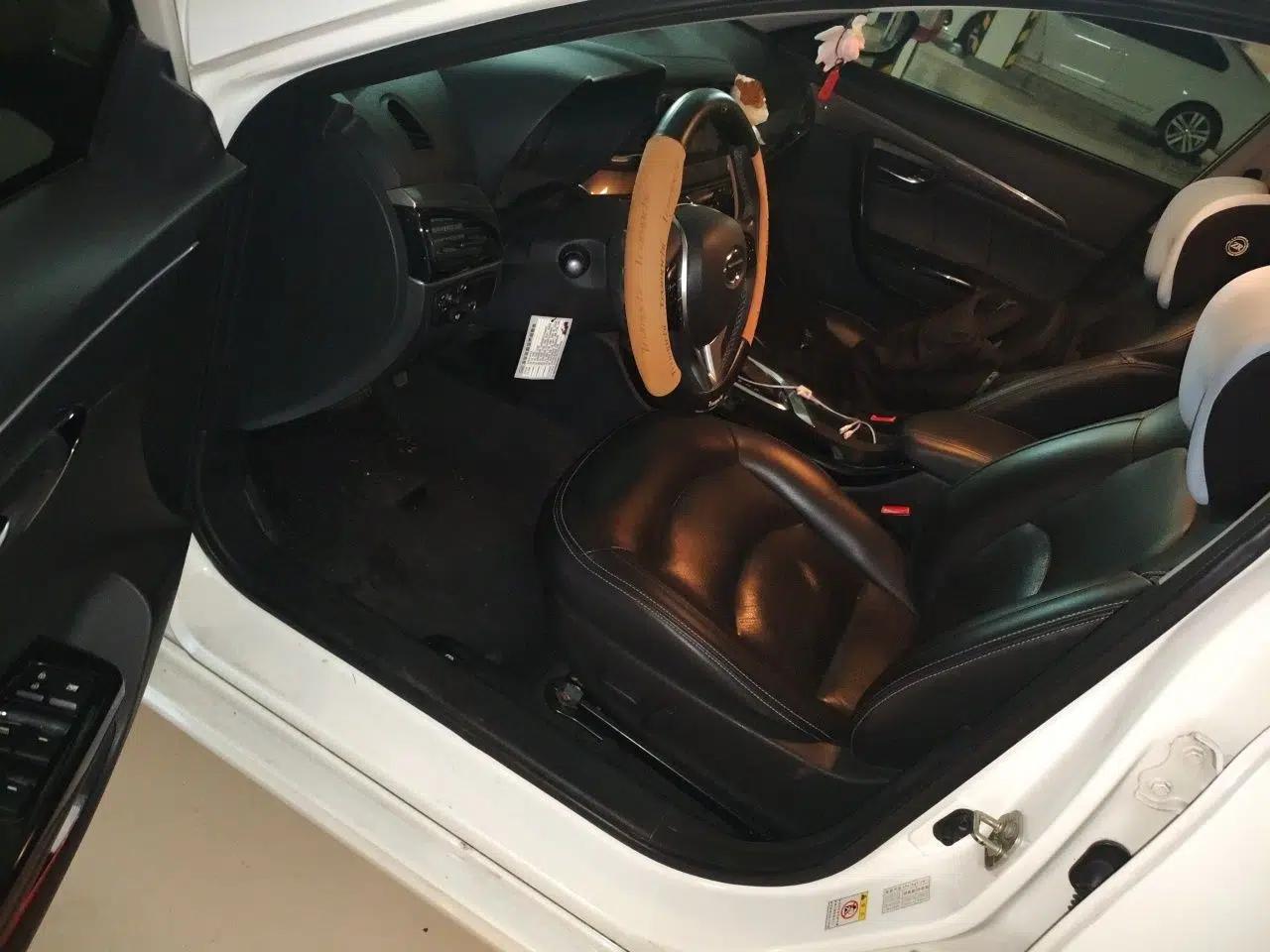 GAC Trumpchi GA6 2016 235T DCT Luxury Edition — миниатюра 17