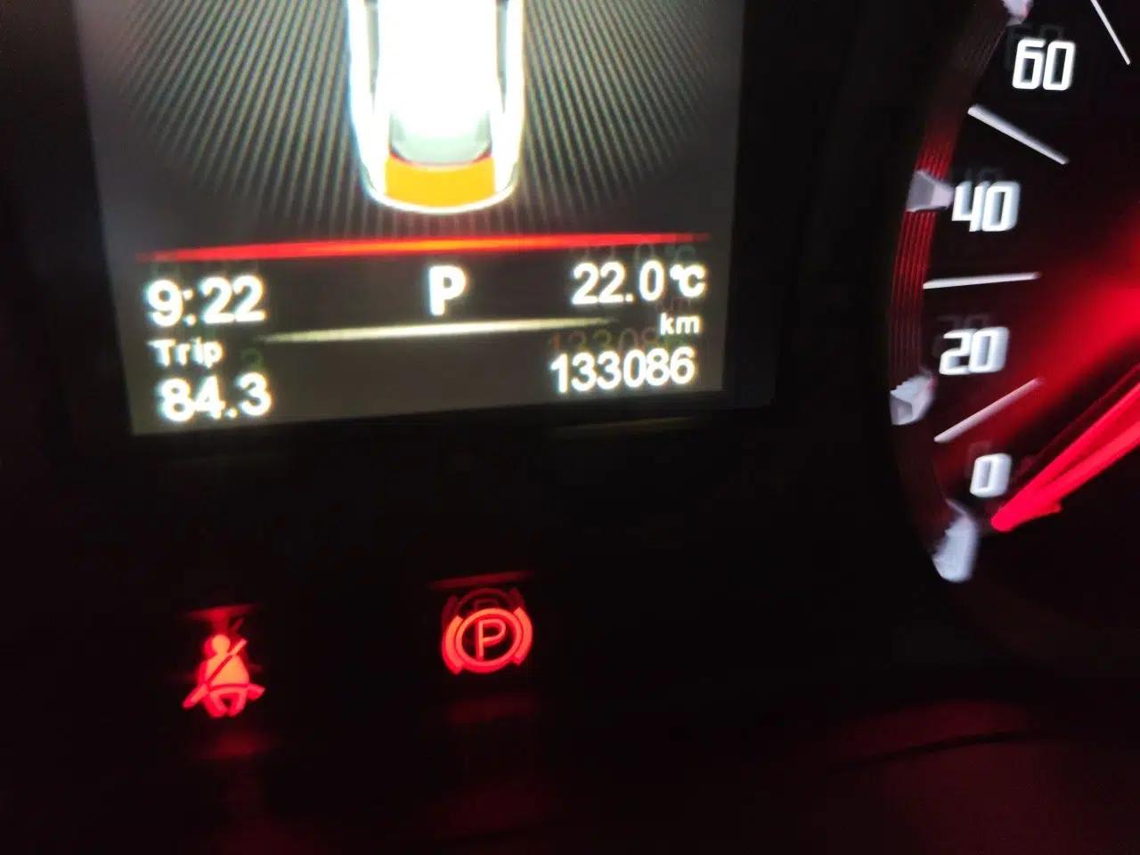 GAC Trumpchi GA6 2016 235T DCT Luxury Edition — миниатюра 13