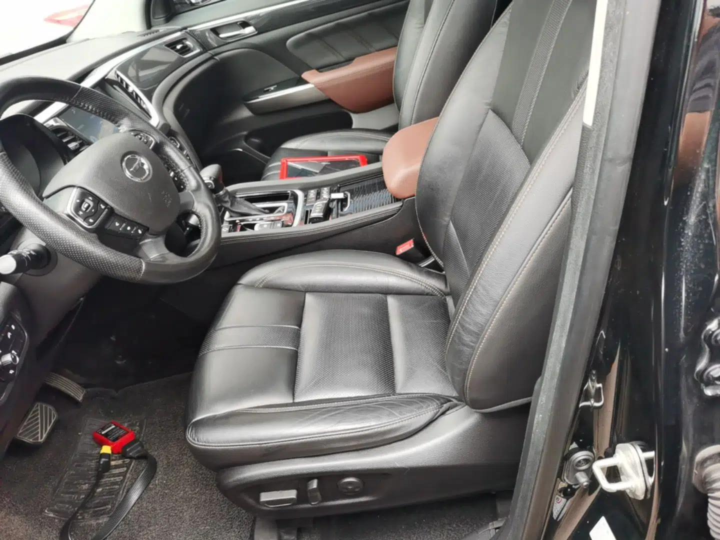 GAC Trumpchi GS7 2017 320T Two-Wheel-Drive Luxury Smart Connectivity Model — миниатюра 18