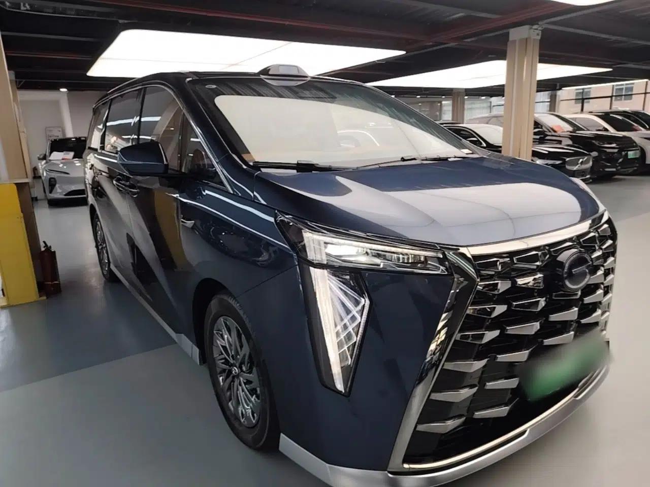 GAC Trumpchi Xiangwang M8 2025 Qiankun Series Pro Comfort Cabin — миниатюра 3