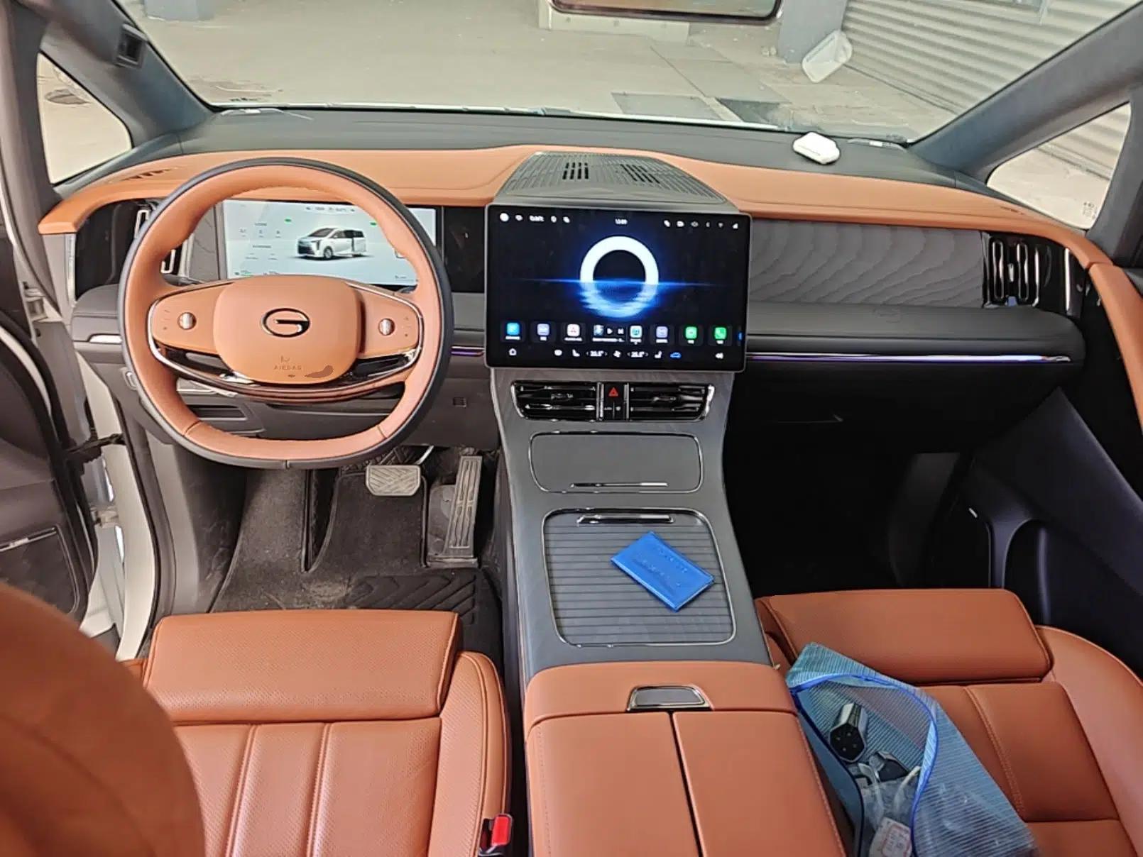 GAC Trumpchi Xiangwang M8 2025 Kunkun Series Ultra First-Class Cabin — миниатюра 13