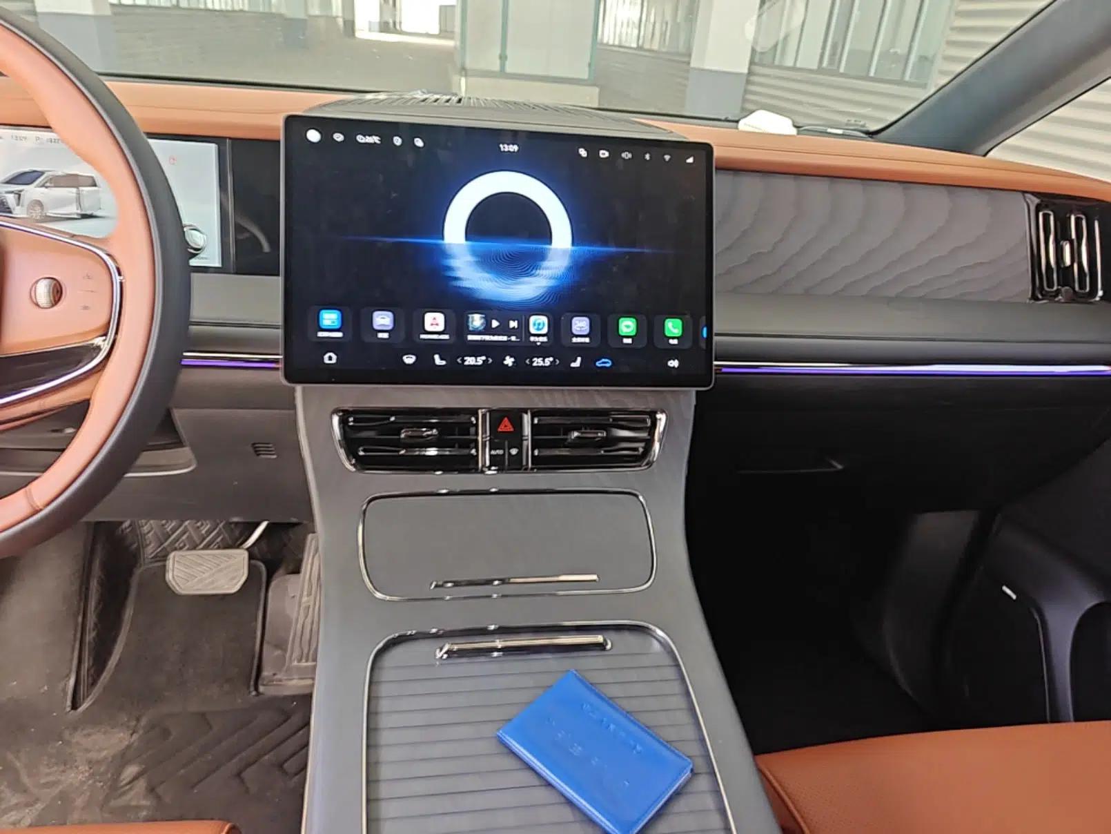 GAC Trumpchi Xiangwang M8 2025 Kunkun Series Ultra First-Class Cabin — миниатюра 16