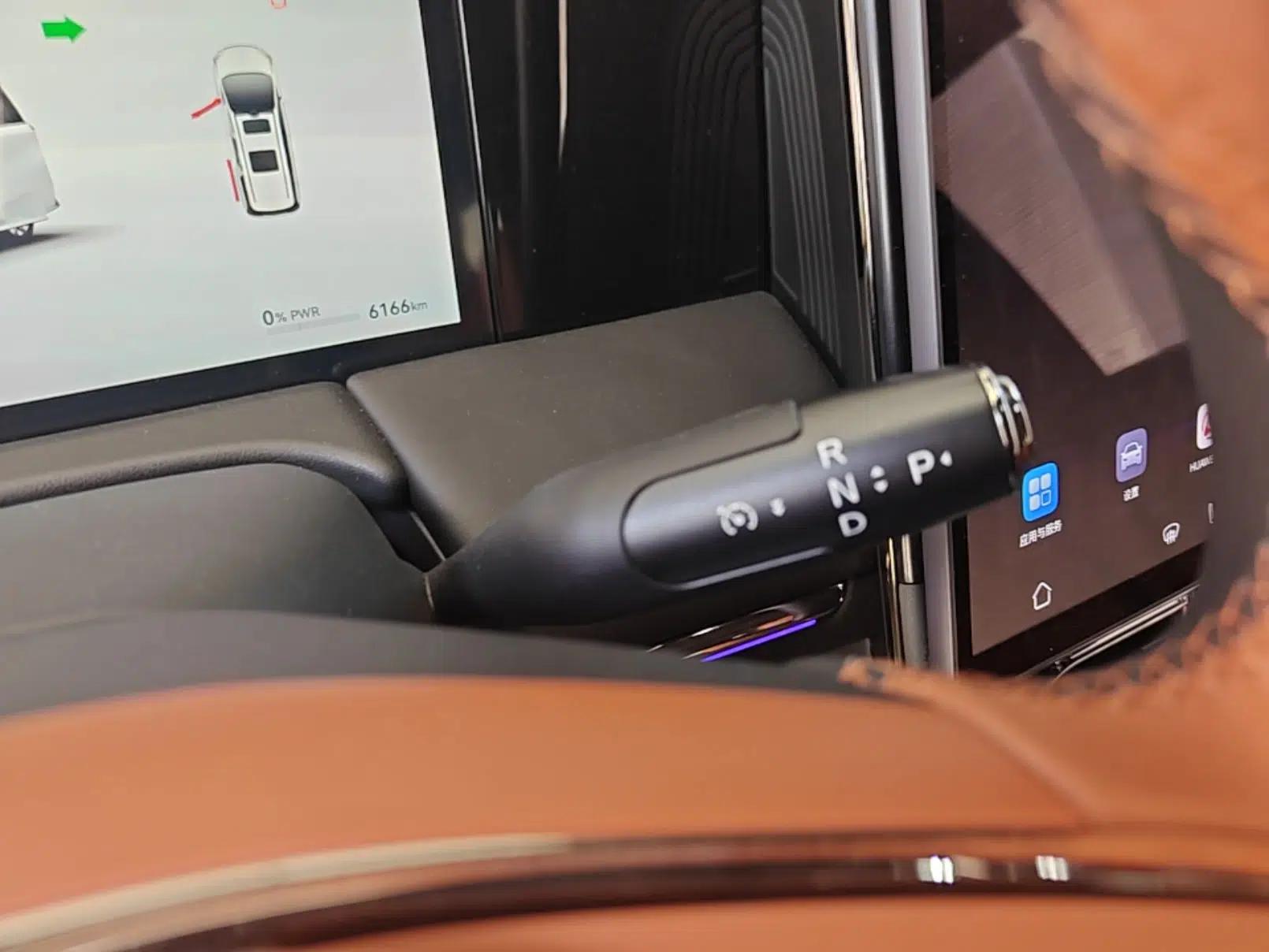 GAC Trumpchi Xiangwang M8 2025 Kunkun Series Ultra First-Class Cabin — миниатюра 17