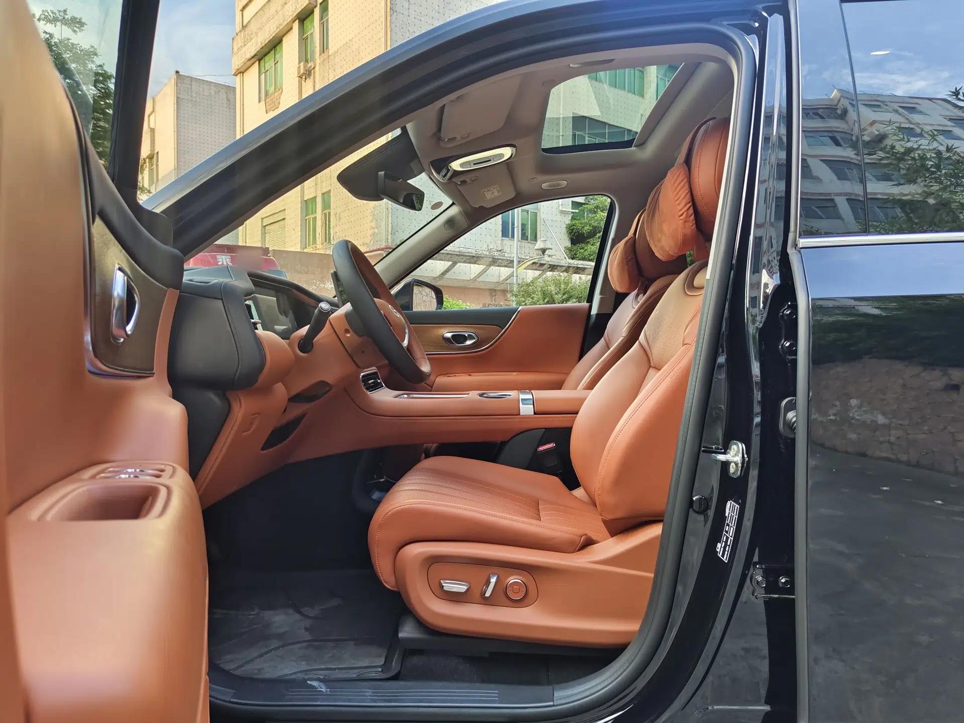 GAC Trumpchi S9 2025 Model Qiankun Ultra 6-Seater — миниатюра 16