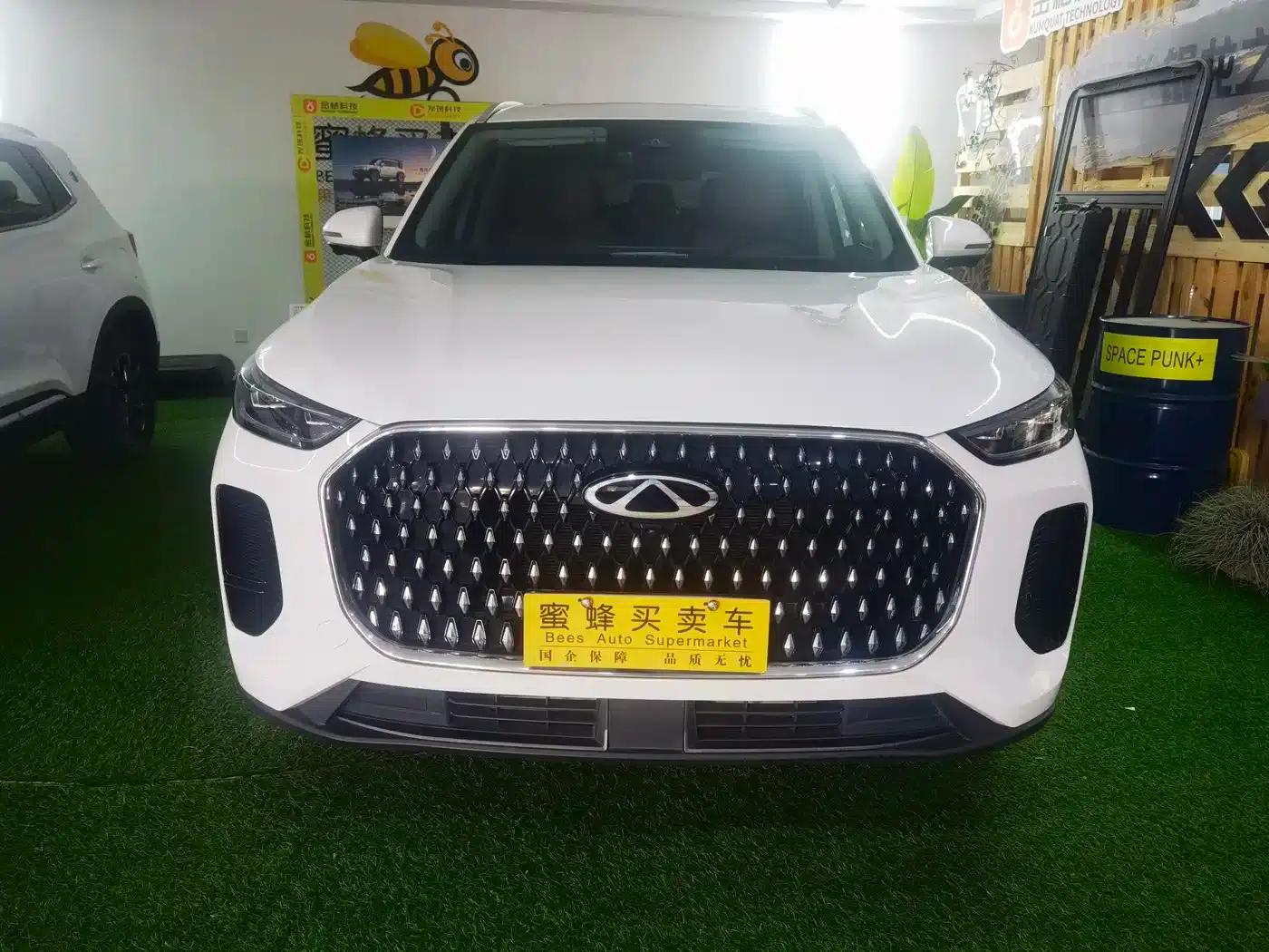 Chery Tiggo 8L 2024 2.0T 2WD Luxury 7-Seater — миниатюра 2