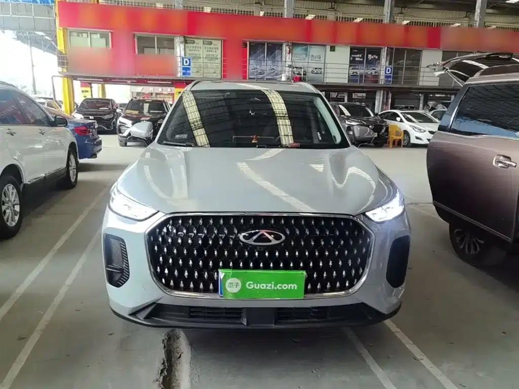 Chery Tiggo 8L 2024 2.0T 2WD Luxury Edition 5-seater — миниатюра 3