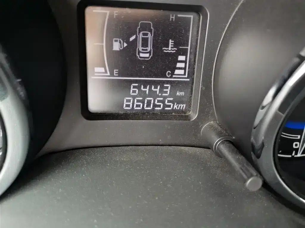 Chery E3 2015 1.5L Manual Fashion Edition — миниатюра 19