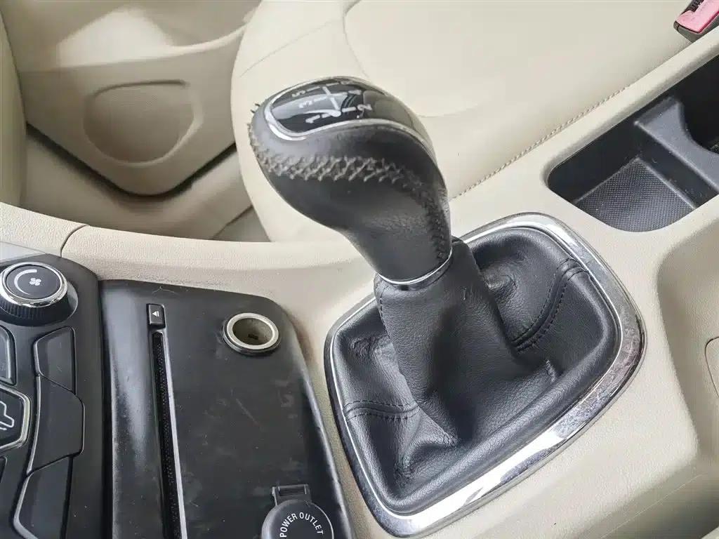 Chery Arrizo 7 2015 1.5T Manual Elite Edition — миниатюра 13