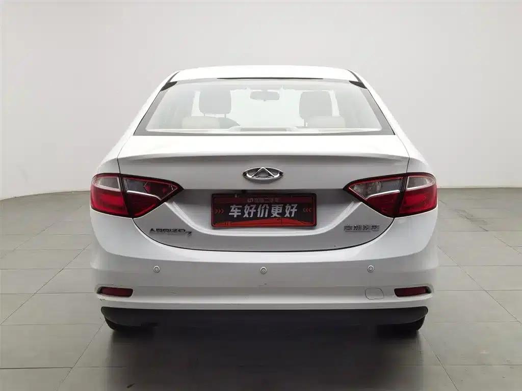 Chery Arrizo 7 2015 1.5T Manual Elite Edition — миниатюра 4