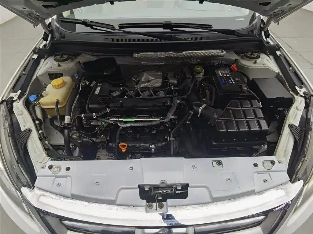 Chery Arrizo 7 2015 1.5T Manual Elite Edition — миниатюра 6