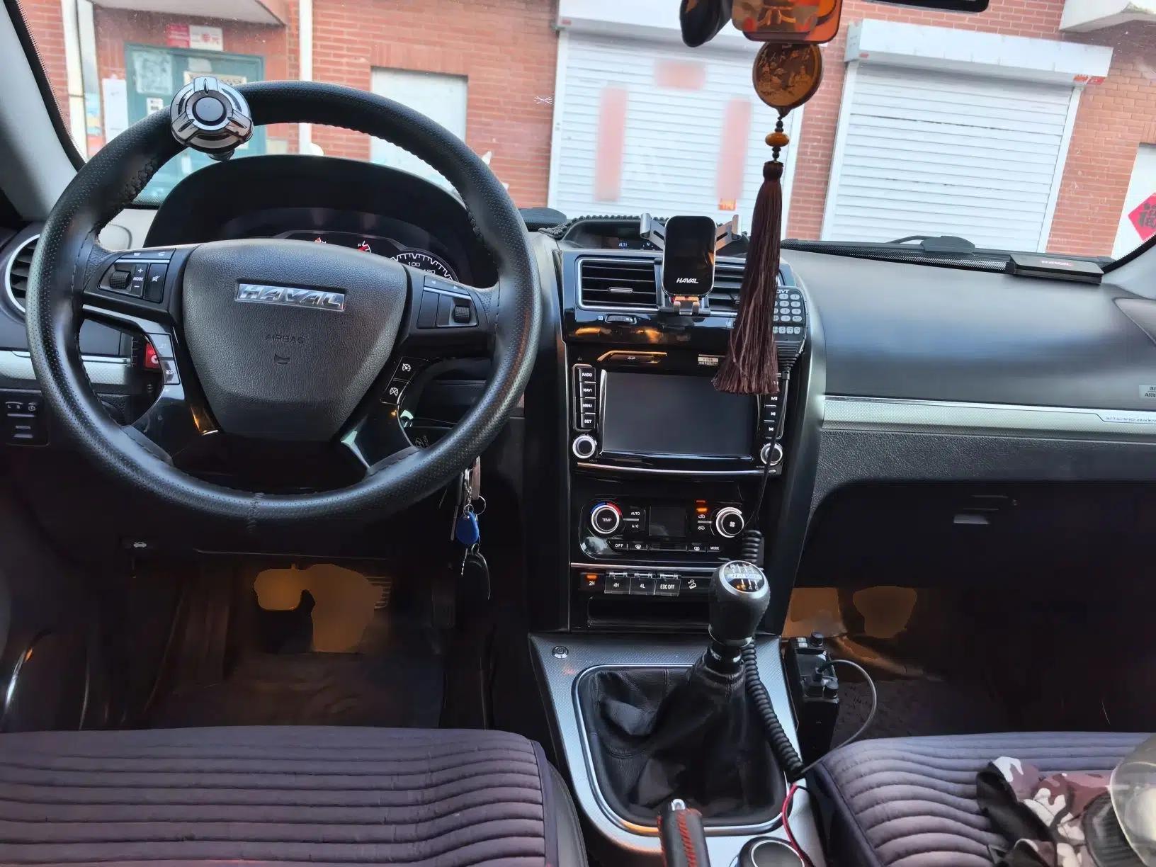 Haval H5 Classic 2016 Classic Edition 2.0T Manual 4x4 Prestige Model — миниатюра 10