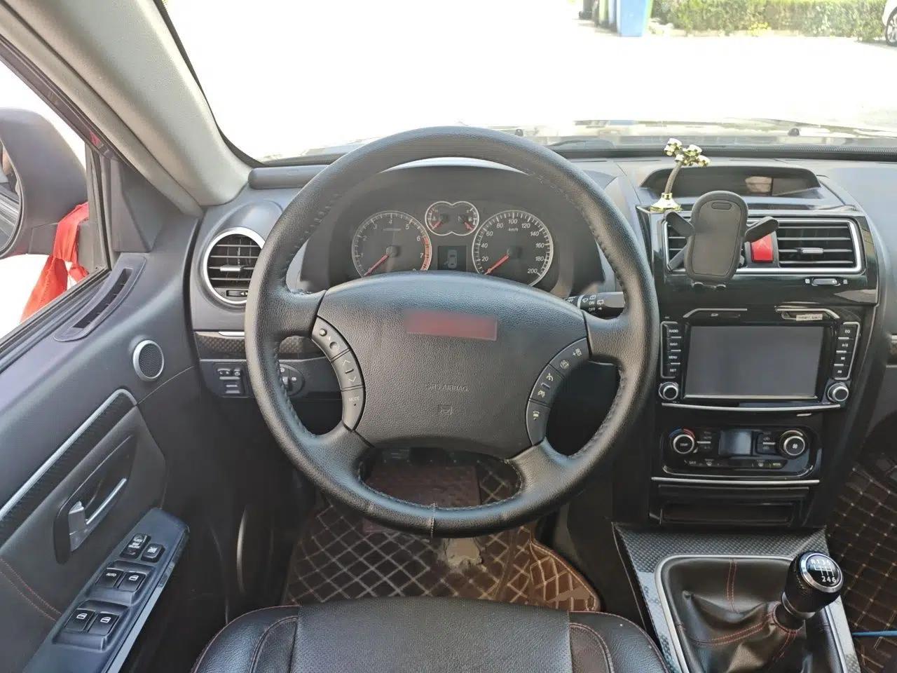Haval H5 Classic 2015 2.0T Manual Two-Wheel Drive Elite Version — миниатюра 11