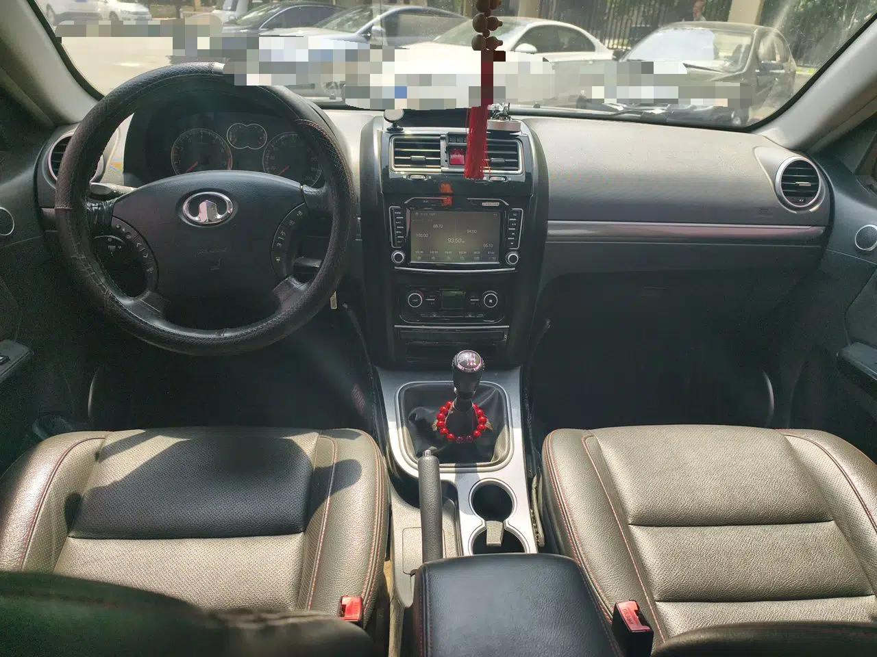 Haval H5 Classic 2013 ZhiZun Edition 2.0T Manual Two-Wheel Drive Elite Model — миниатюра 10