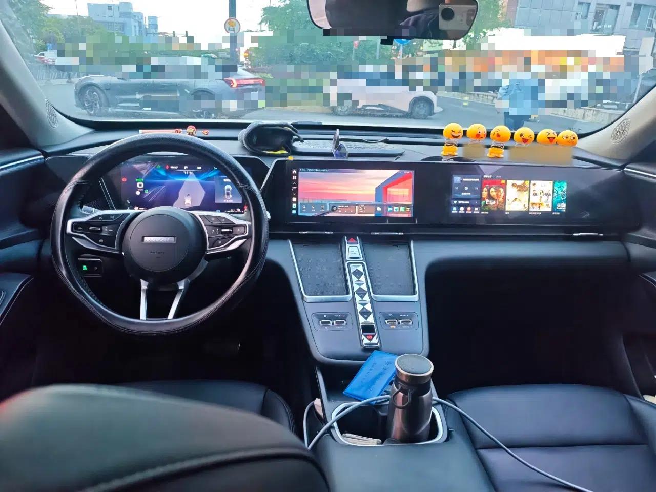 Haval Fierce Dragon Max 2023 1.5L Hi4 105 Four-Wheel Drive Navigation Edition — миниатюра 10