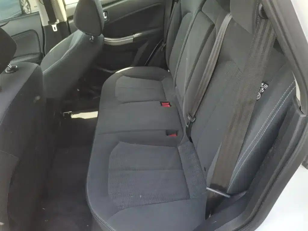 Venucia T70 2016 2.0L CVT Smart Edition — миниатюра 17