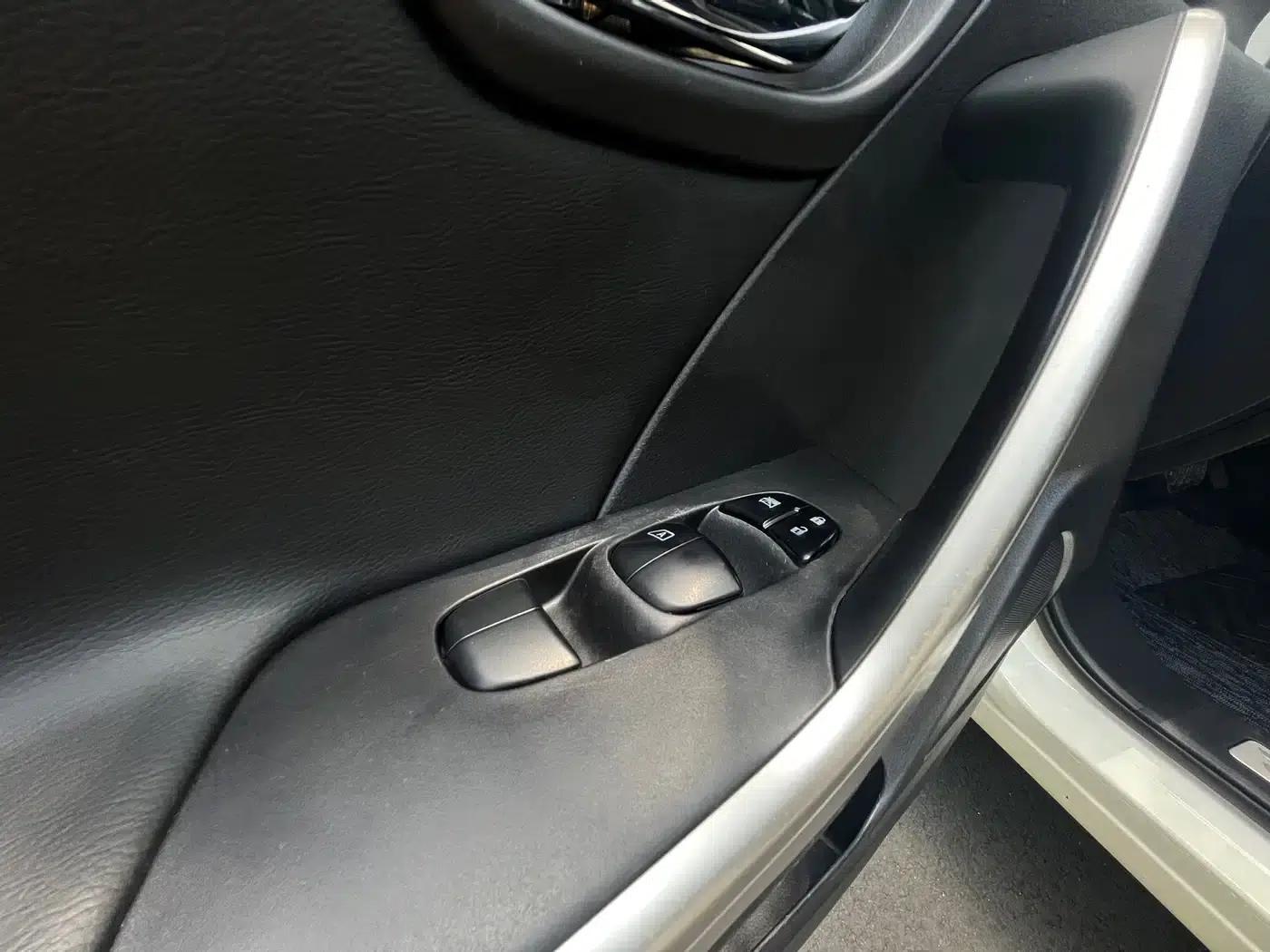 Venucia T90 2017 2.0L CVT Premium Edition — миниатюра 19