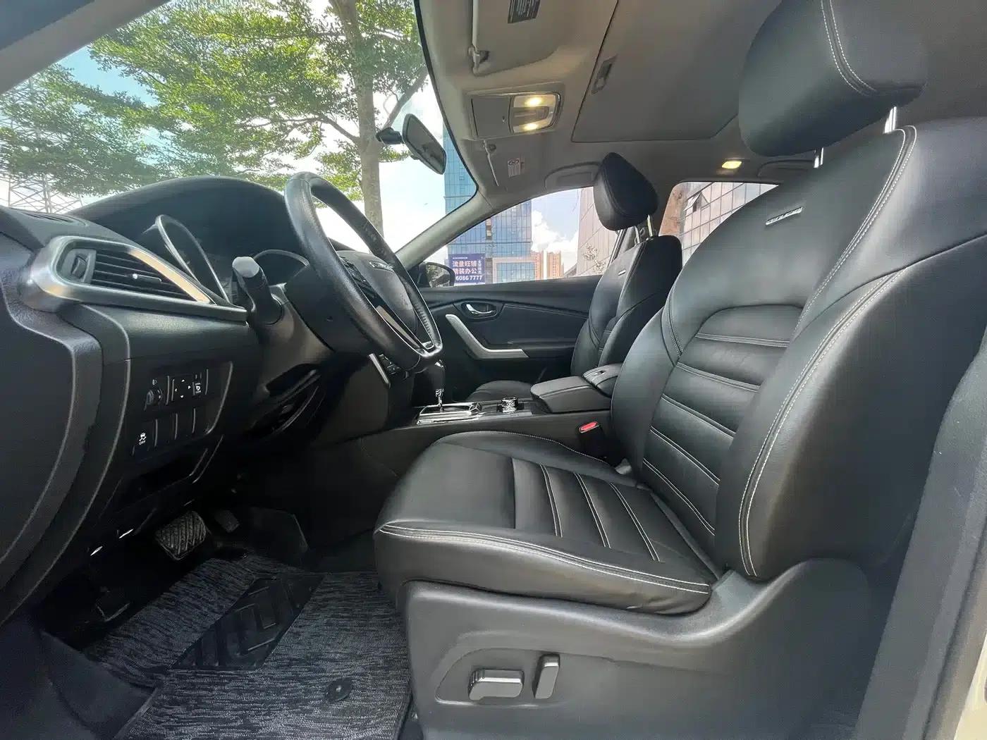 Venucia T90 2017 2.0L CVT Premium Edition — миниатюра 9