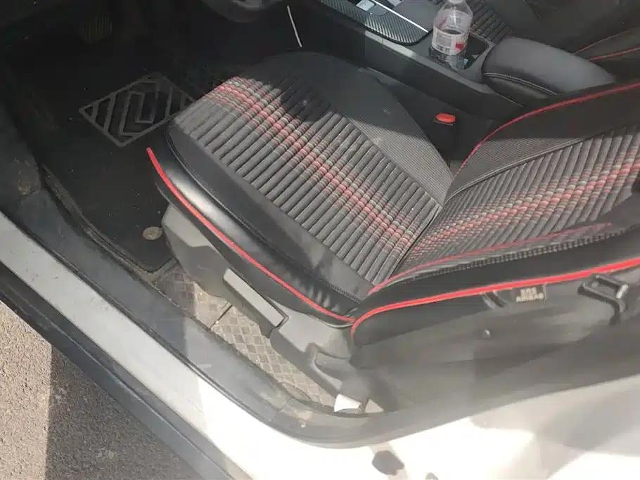 Venucia D60EV 2023 PLUS Comfort Edition RJ Model — миниатюра 9