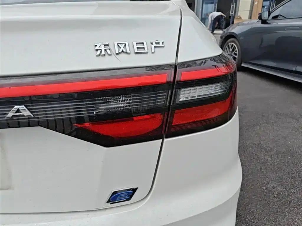 Venucia D60EV 2023 PLUS Comfort Edition SI — миниатюра 8
