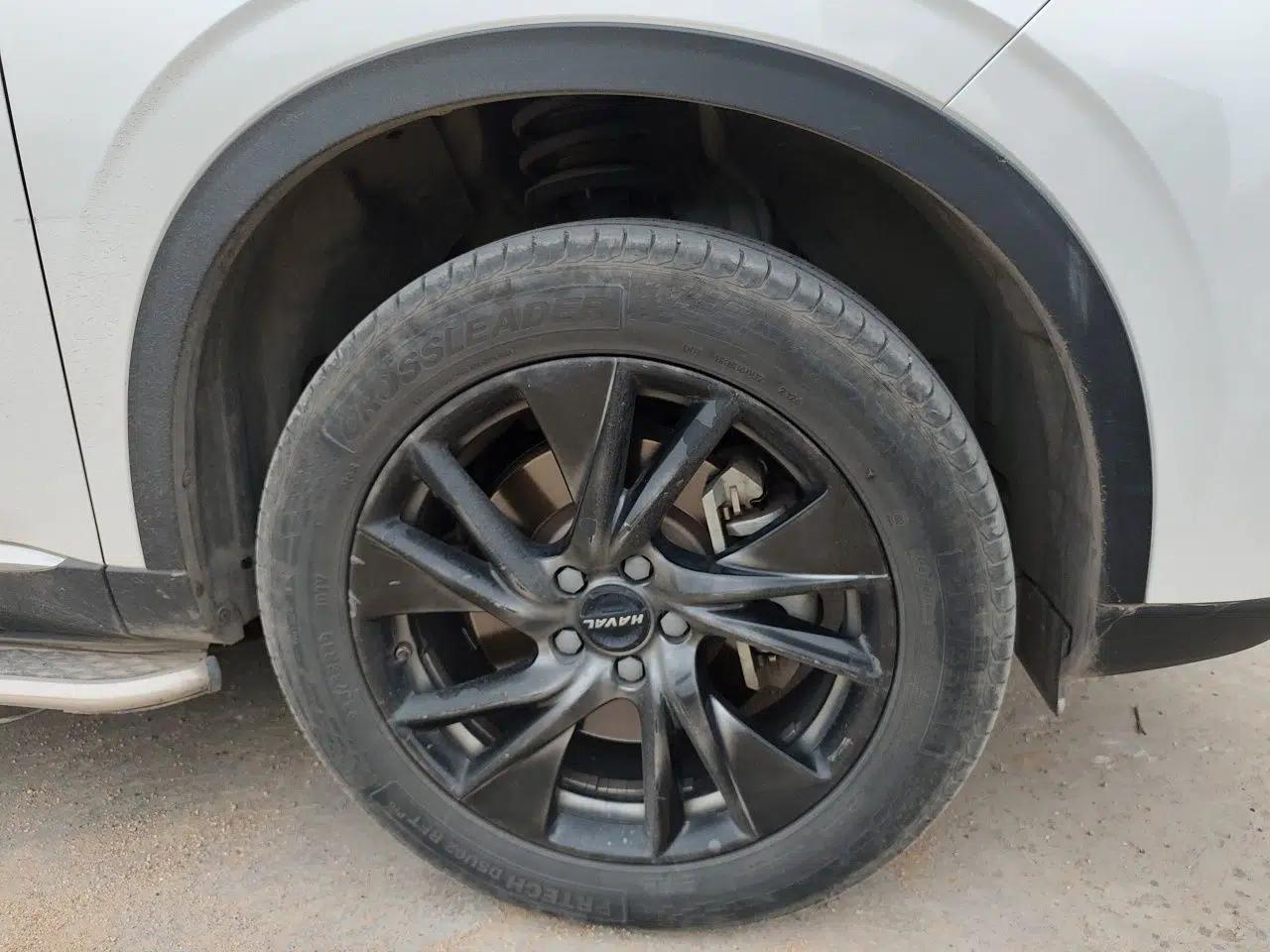 Haval H6 New Energy 2023 DHT-PHEV 110KM Long-Range Edition — миниатюра 8