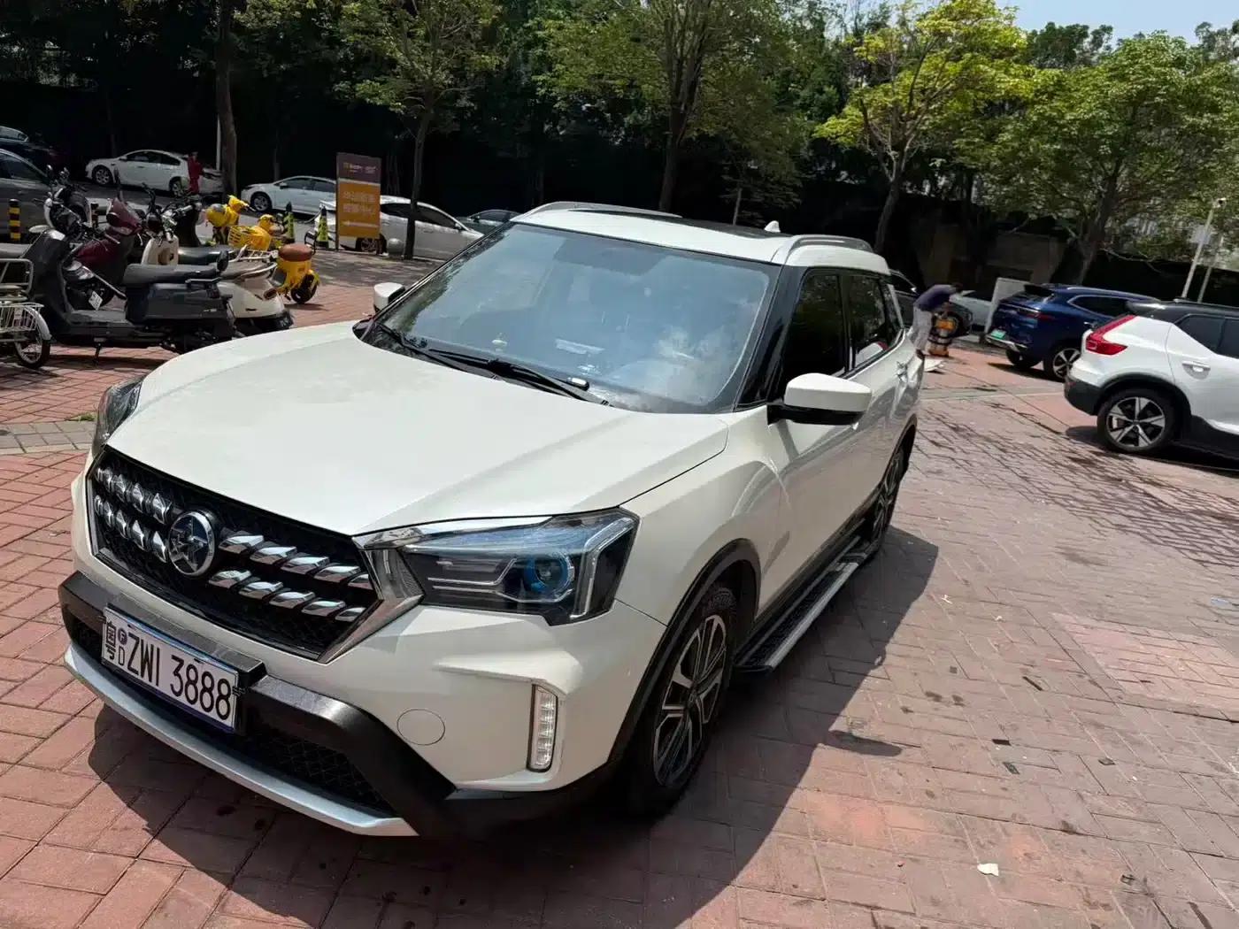 Venucia T60 2018 1.6L Manual Smart Edition (National V Emission Standard) — миниатюра 1