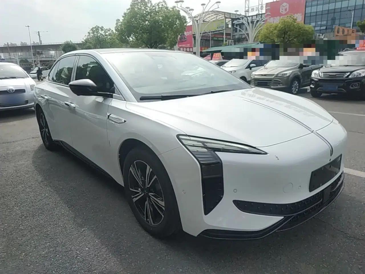 Hongqi EH7 2025 600 Smart Selection Edition — миниатюра 6