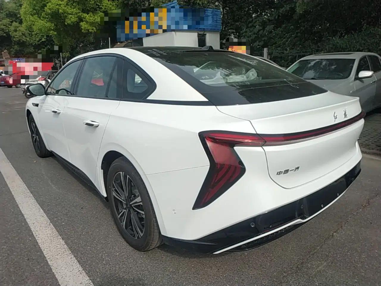 Hongqi EH7 2025 600 Smart Selection Edition — миниатюра 7
