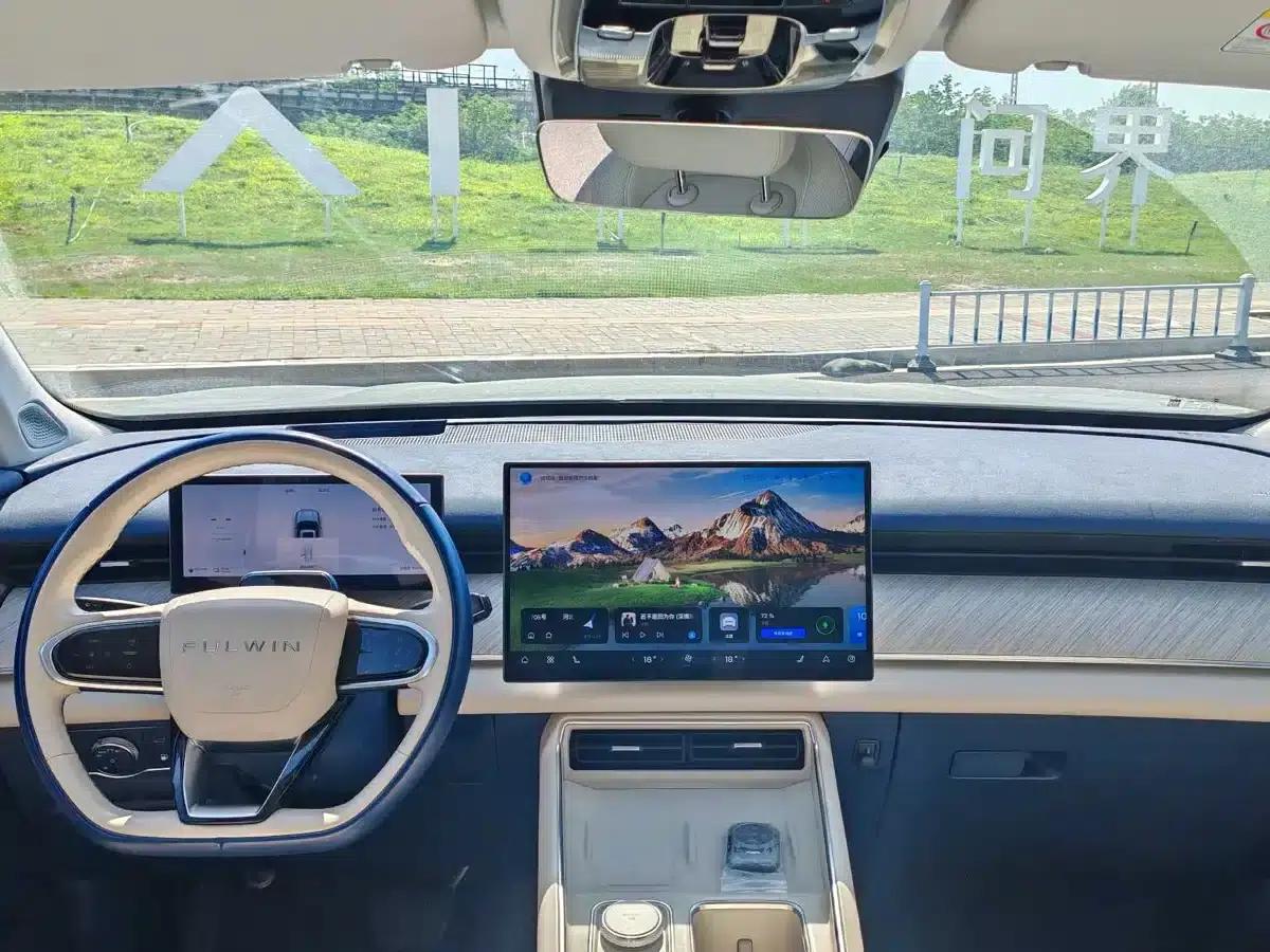 Fengyun T9 2024 Model 120 Long Range Flagship 7-Seater Ternary Lithium — миниатюра 3